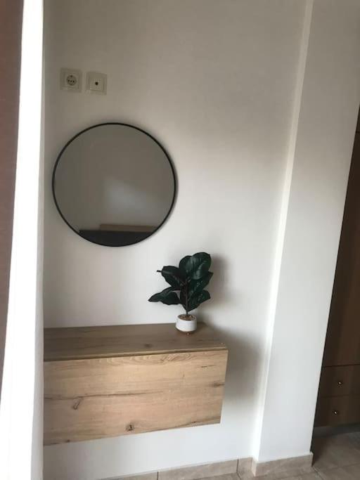 Konstantino'S Apartment 莫奈姆瓦夏 外观 照片